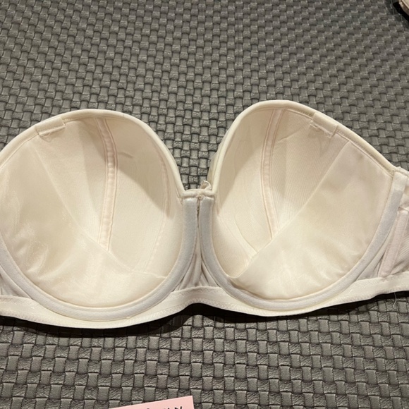 Curvy Kate Luxe Strapless Bra 28GG or 28J - Picture 6 of 6